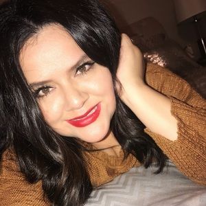 Meet your Posher, Brenda